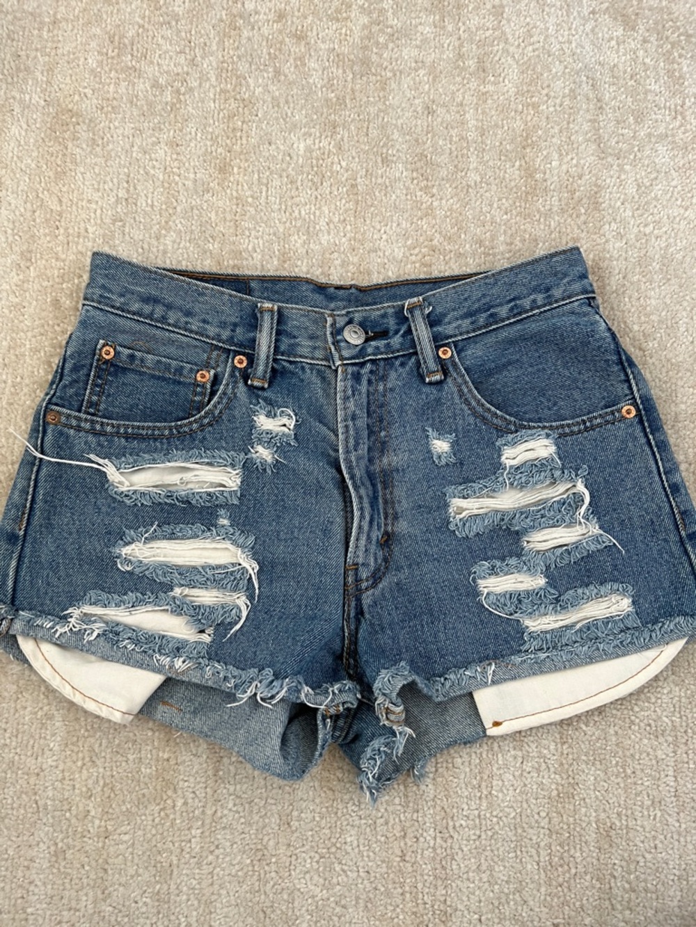 Levi’s 550 Shorts 29